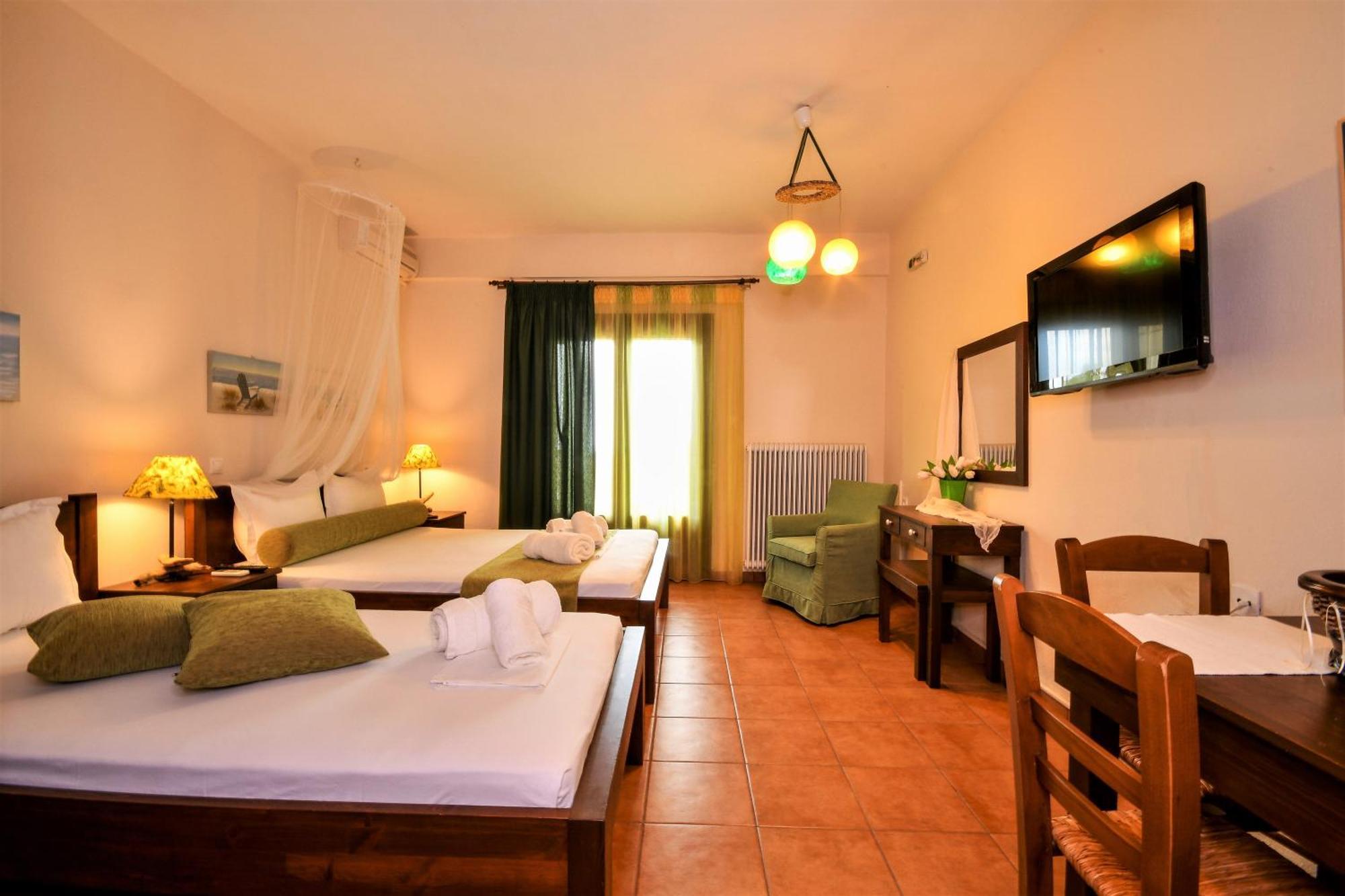 Guesthouse Amanitis Caesarea Skíti Buitenkant foto